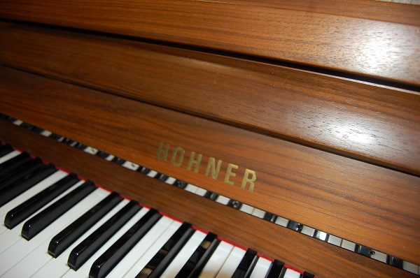 gebrauchtes Klavier Foto 8