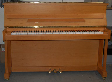 gebrauchtes Klavier Foto 16